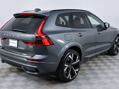 Certified 2026 Volvo XC60 B5 Ultra w/ Protection Package Premier image 31