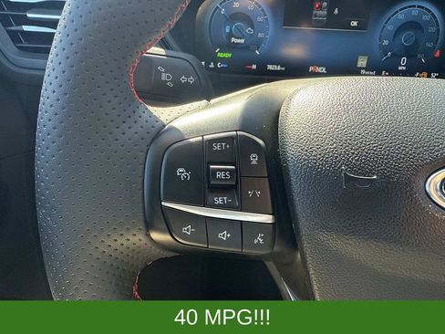 Used 2023 Ford Escape ST-Line Elite w/ Premium Technology Package AWD/4WD image 30