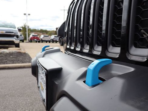 Used 2022 Jeep Wrangler Unlimited Rubicon 4xe w/ Cold Weather Group image 8