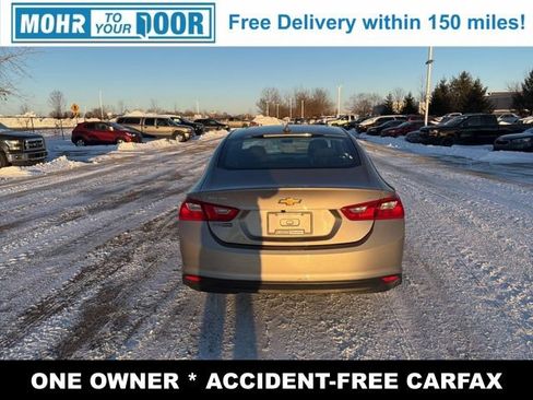 Used 2023 Chevrolet Malibu LT image 4