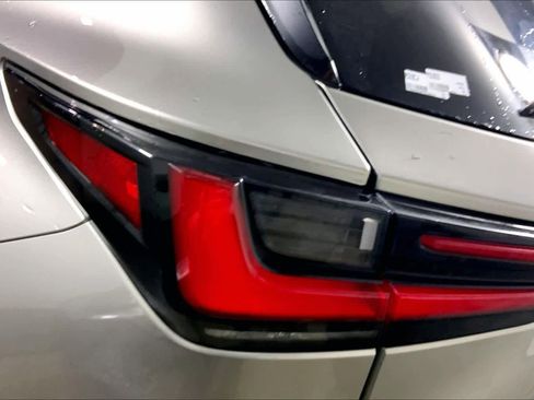 Used 2023 Lexus NX 350 AWD image 29