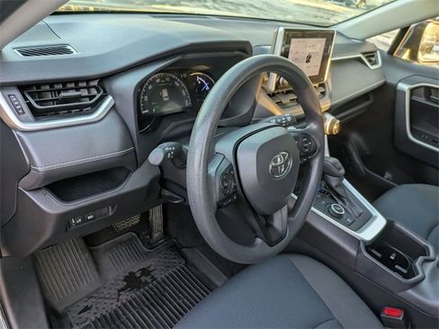 Used 2023 Toyota RAV4 LE image 16