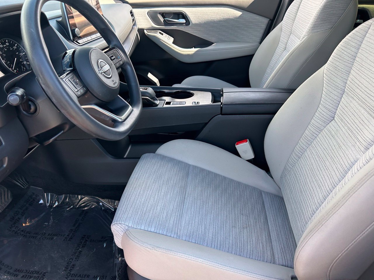 Certified 2023 Nissan Rogue SV FWD image 25