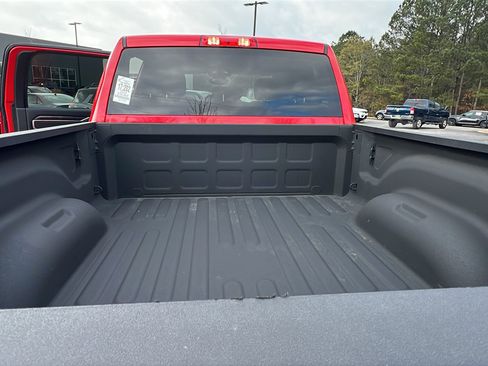 Used 2024 RAM 2500 Big Horn w/ Bed Utility Group image 13