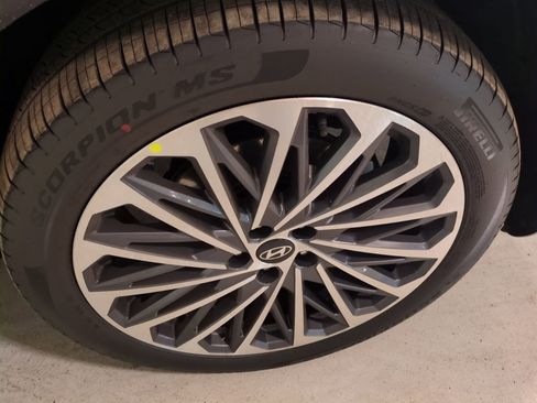 Certified 2026 Hyundai Palisade Calligraphy AWD/4WD image 23