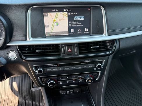 Used 2020 Kia Optima Premium FWD image 18
