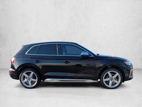 Used 2022 Audi SQ5 Premium Plus w/ Premium Plus Package AWD/4WD image 4