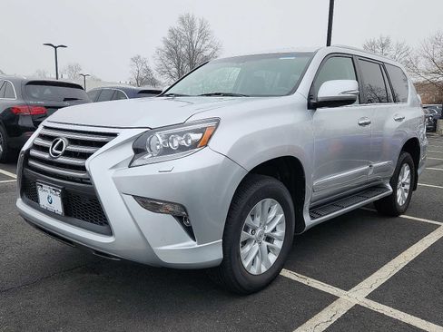Used 2019 Lexus GX 460 Premium image 3