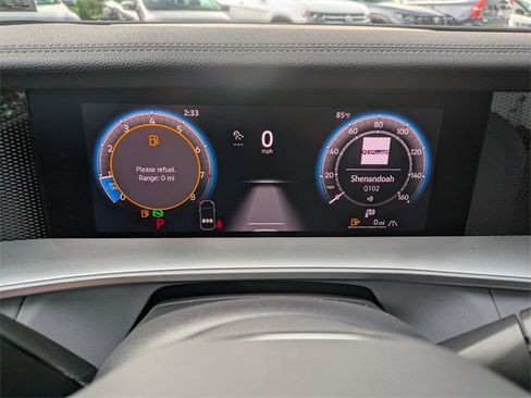 New 2025 Volkswagen Tiguan SE R-Line image 12