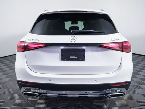 Certified 2025 Mercedes-Benz GLC 300 4MATIC image 6