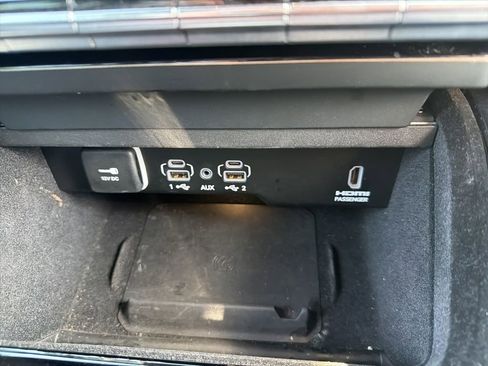 Used 2024 Jeep Grand Wagoneer L Series II w/ Quick Order Packagew 28T image 19