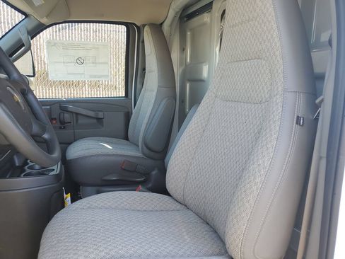 New 2025 Chevrolet Express 3500 w/ Power Convenience Package RWD image 18