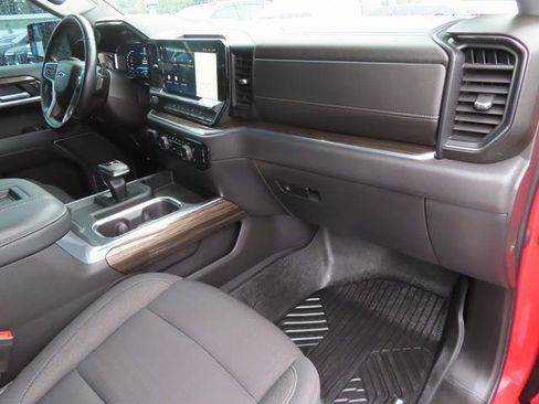 Used 2022 Chevrolet Silverado 1500 LT Trail Boss w/ Protection Package image 39