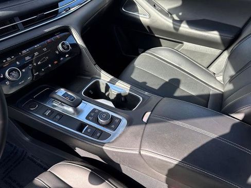 Certified 2025 INFINITI QX60 Sensory image 24