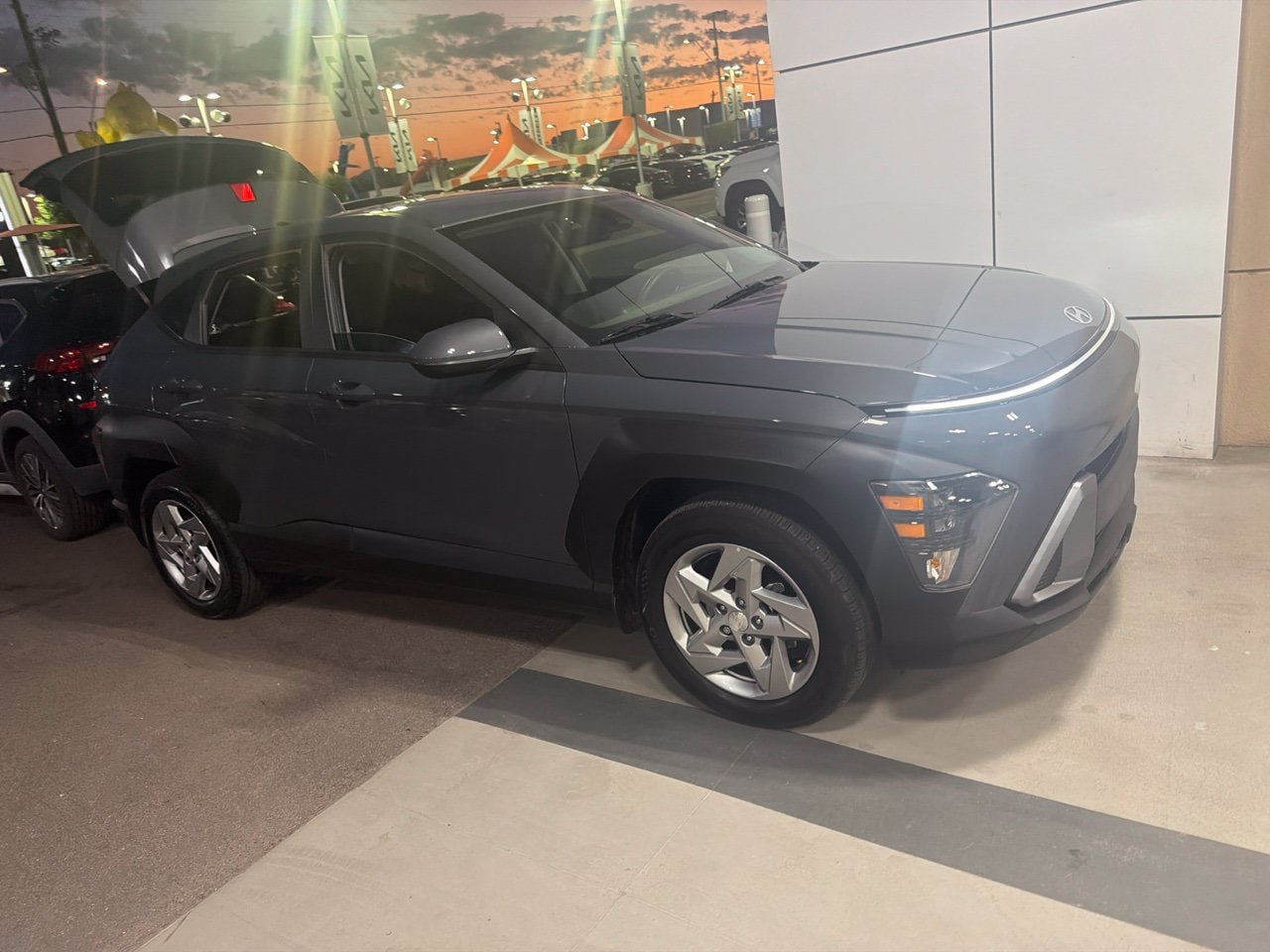 Used 2025 Hyundai Kona SE FWD image 7