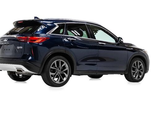 Used 2021 INFINITI QX50 Autograph AWD/4WD image 3