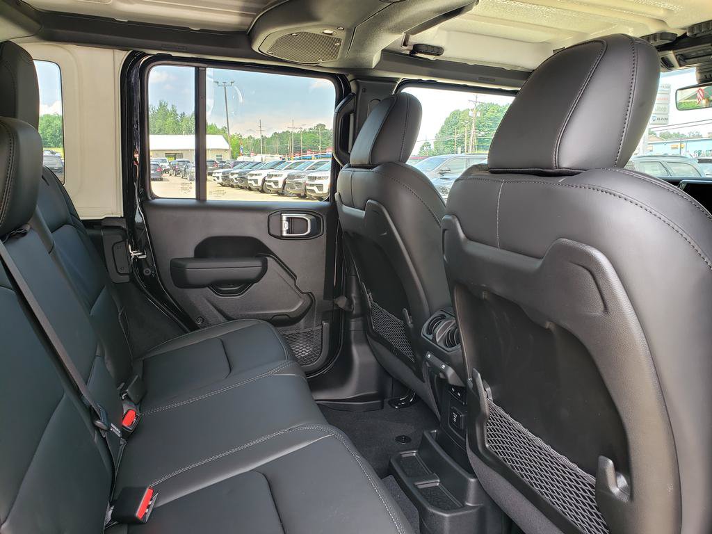 New 2026 Jeep Wrangler Unlimited Rubicon 392 AWD/4WD image 17