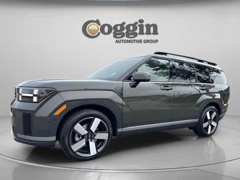 Used 2024 Hyundai Santa Fe Limited image 2