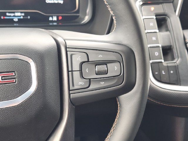 Used 2024 GMC Yukon XL AT4 AWD/4WD image 29