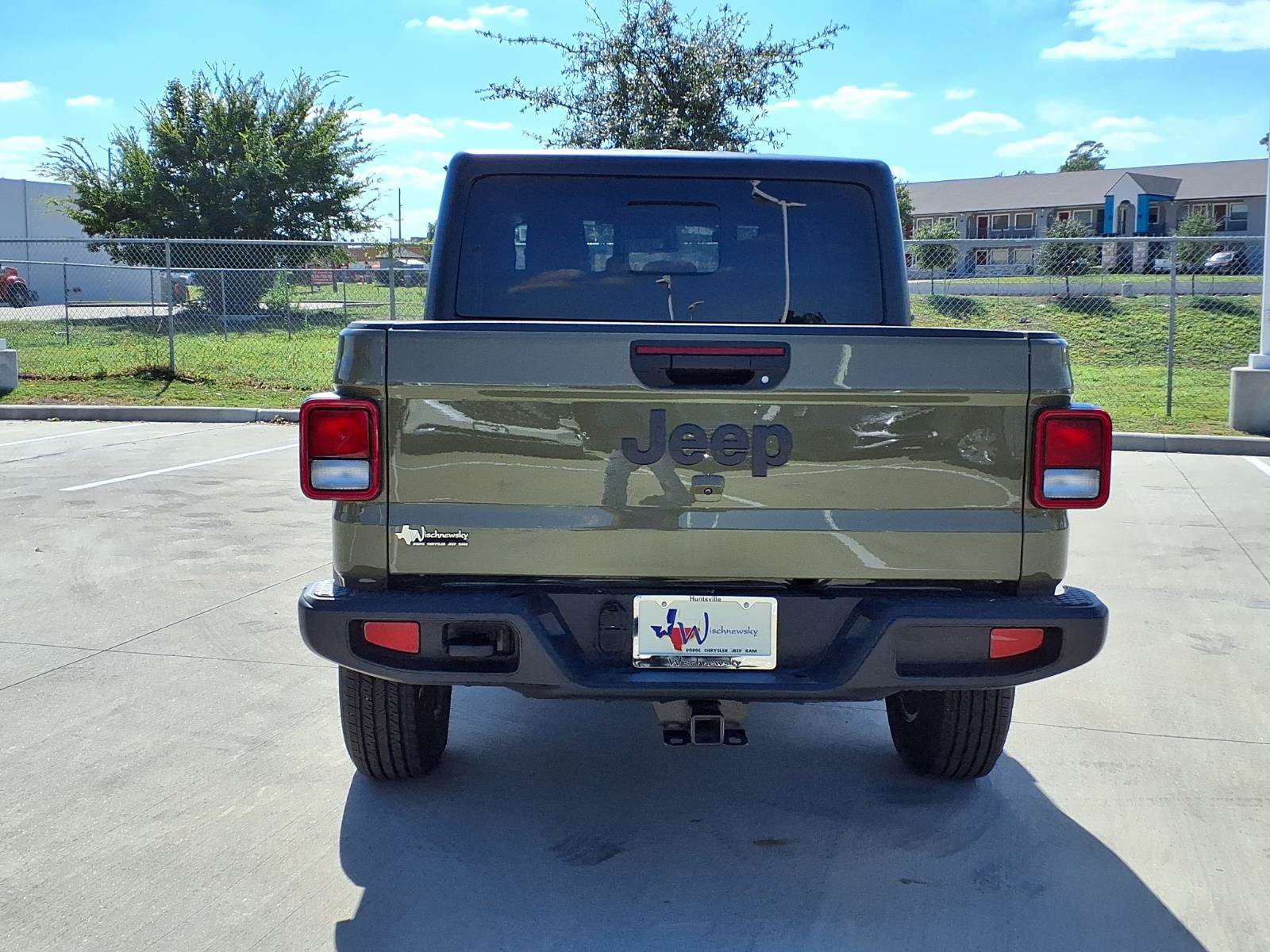 New 2026 Jeep Gladiator Sport AWD/4WD image 7