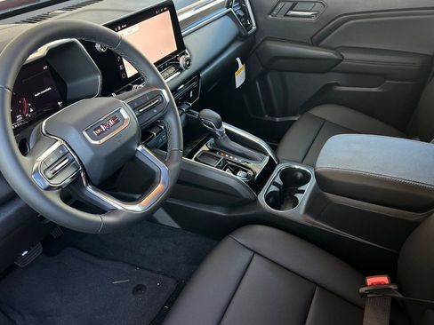 New 2026 GMC Canyon Elevation w/ Convenience Package image 8