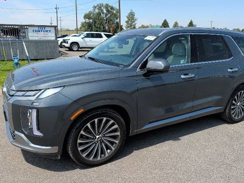 Used 2024 Hyundai Palisade Calligraphy AWD/4WD image 5