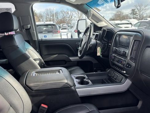 Used 2019 Chevrolet Silverado 2500 LTZ w/ Duramax Plus Package image 12