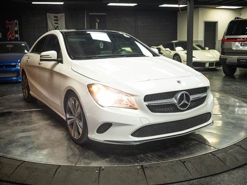 Used 2019 Mercedes-Benz CLA 250 image 5