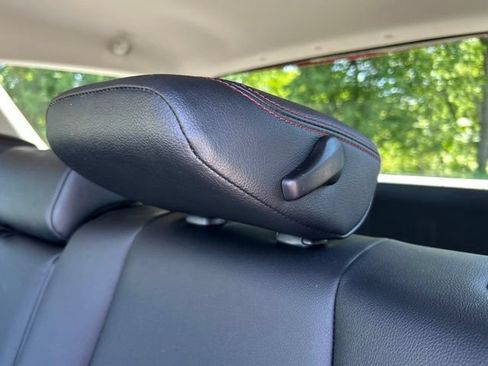 Used 2021 Toyota 4Runner TRD Off-Road Premium w/ Moonroof Package AWD/4WD image 35