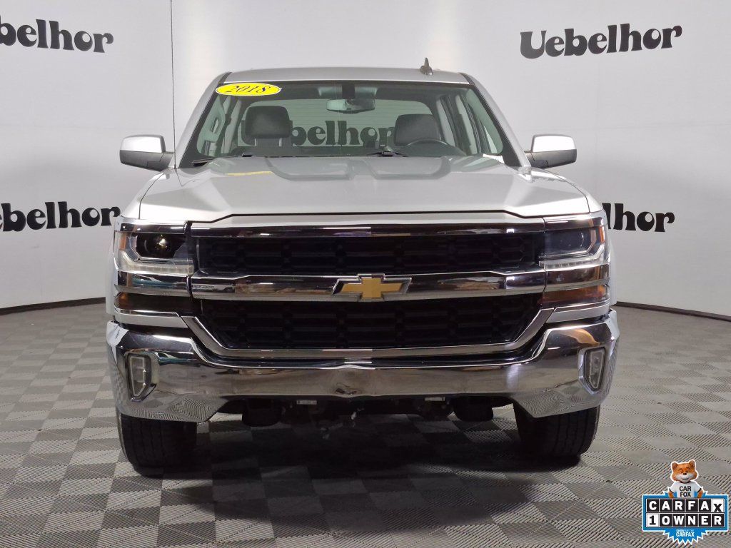 Used 2018 Chevrolet Silverado 1500 LT w/ All Star Edition RWD image 2