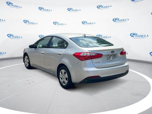 Used 2015 Kia Forte LX w/ Popular Package FWD image 3