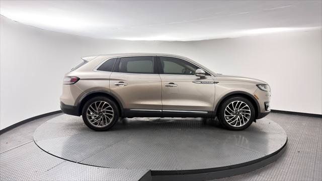 Used 2019 Lincoln Nautilus Reserve w/ Driver Assistance Package FWD image 9