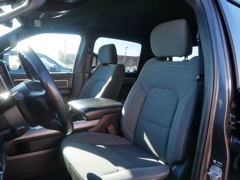 Used 2021 RAM 1500 Big Horn image 11