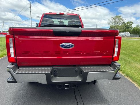 Used 2024 Ford F250 XLT w/ Snow Plow Prep Package AWD/4WD image 8