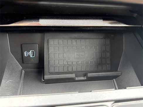 Used 2022 Ford F150 Lariat w/ Equipment Group 502A High image 28