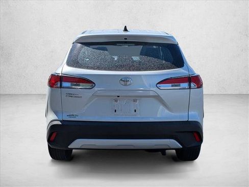 Used 2023 Toyota Corolla Cross L image 7