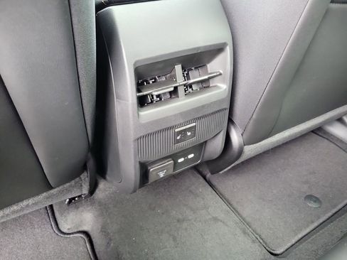 New 2026 Jeep Cherokee Overland AWD/4WD image 17