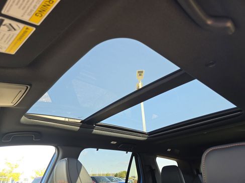 New 2025 Honda Pilot TrailSport image 4