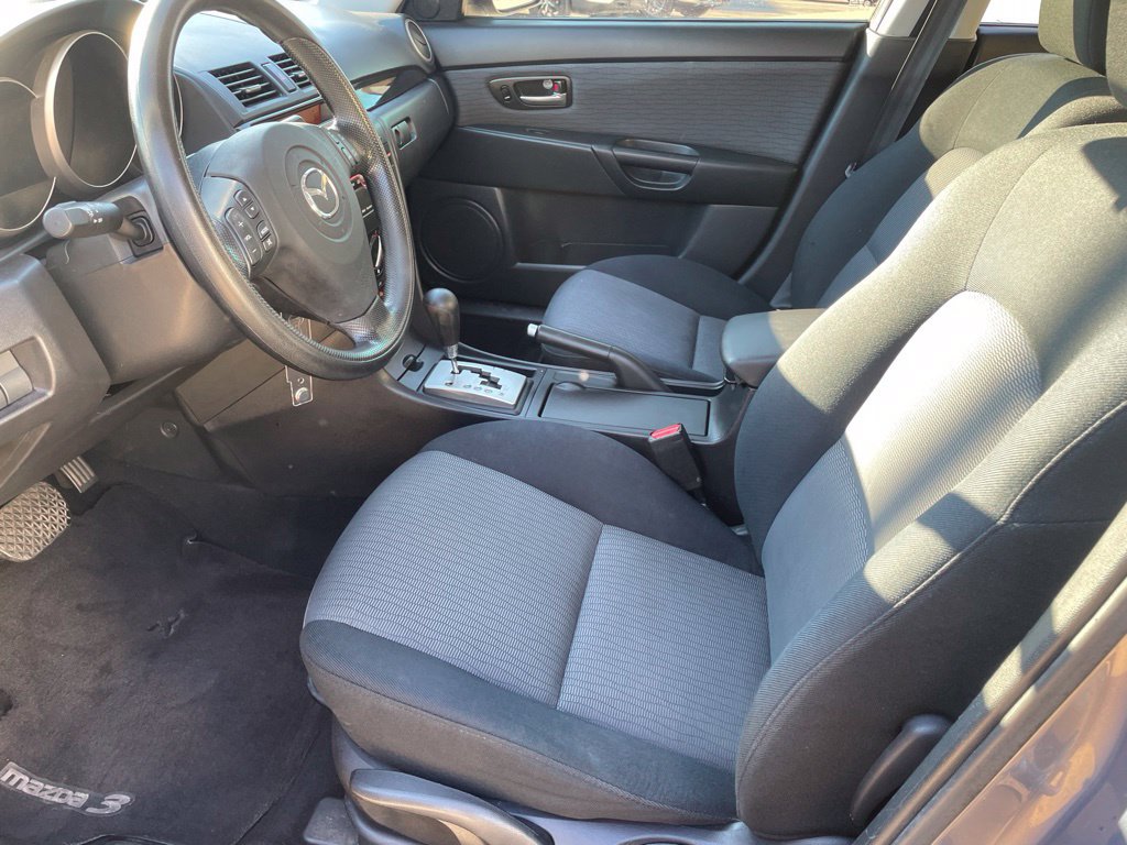 Used 2008 MAZDA MAZDA3 i Touring FWD image 9