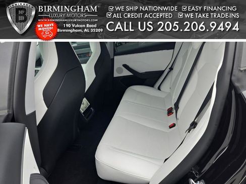 Used 2024 Tesla Model X Base image 2