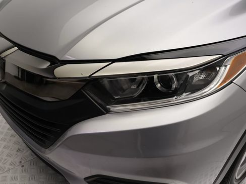 Used 2022 Honda HR-V LX image 3