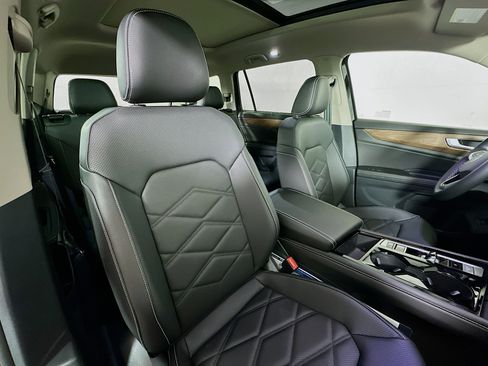 New 2026 Volkswagen Atlas SE AWD/4WD image 28