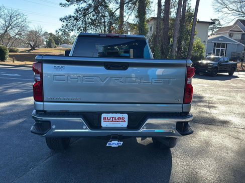 New 2026 Chevrolet Silverado 2500 LT image 4