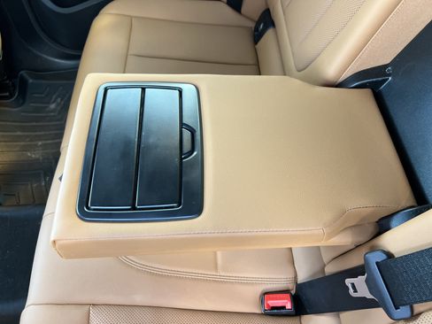 Used 2022 BMW X3 sDrive30i w/ M Sport Package 2 RWD image 41