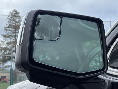 Used 2025 GMC Sierra 1500 SLT image 51