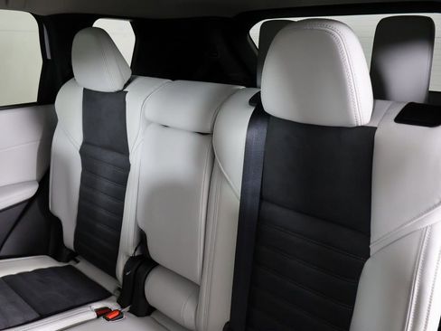 New 2026 Mitsubishi Outlander SE AWD/4WD image 34