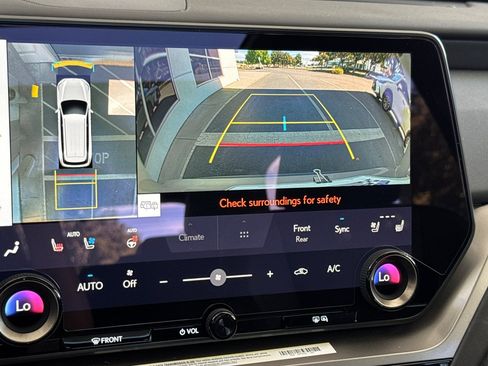 Certified 2026 Lexus TX 550h AWD Plug-In Hybrid w/ Technology Package image 27