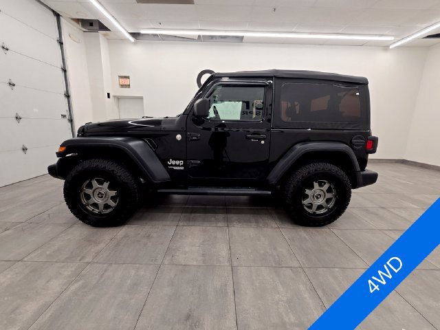 Used 2020 Jeep Wrangler Sport AWD/4WD image 2