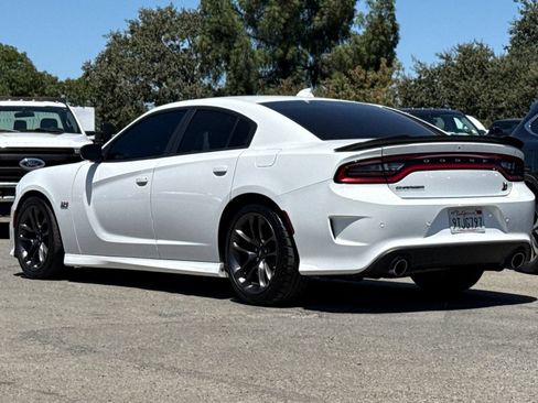 Used 2023 Dodge Charger Scat Pack w/ Navigation & Travel Group RWD image 6