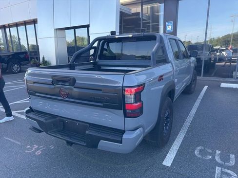 Used 2025 Nissan Frontier PRO-4X w/ Pro Premium Package image 3